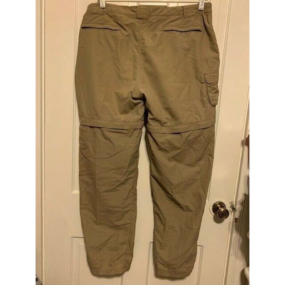 L.L. BEAN SIZE LARGE CARGO PANTS WITH ZIP OFF LEGS